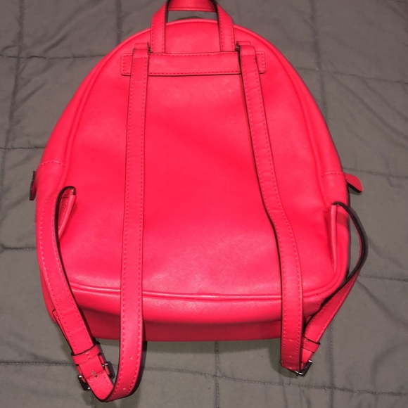 Guess Backpack - Picture 2 of 6